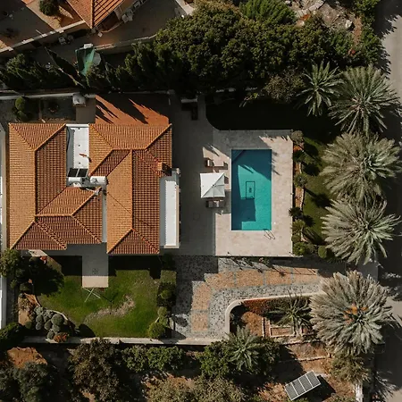 Stylish With Sea View *